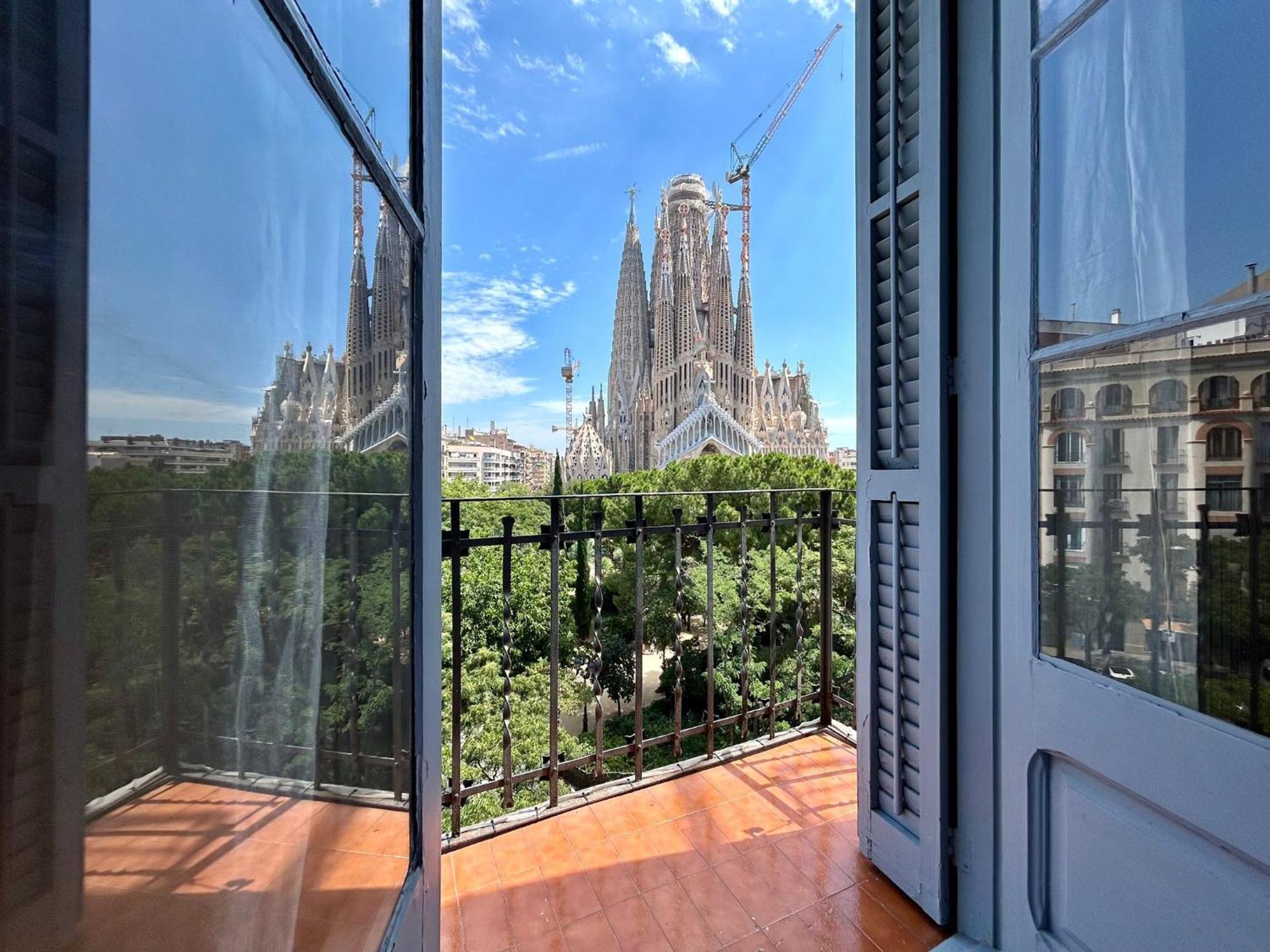 Barcelonaforrent Plaza Sagrada Familia Apartment Buitenkant foto